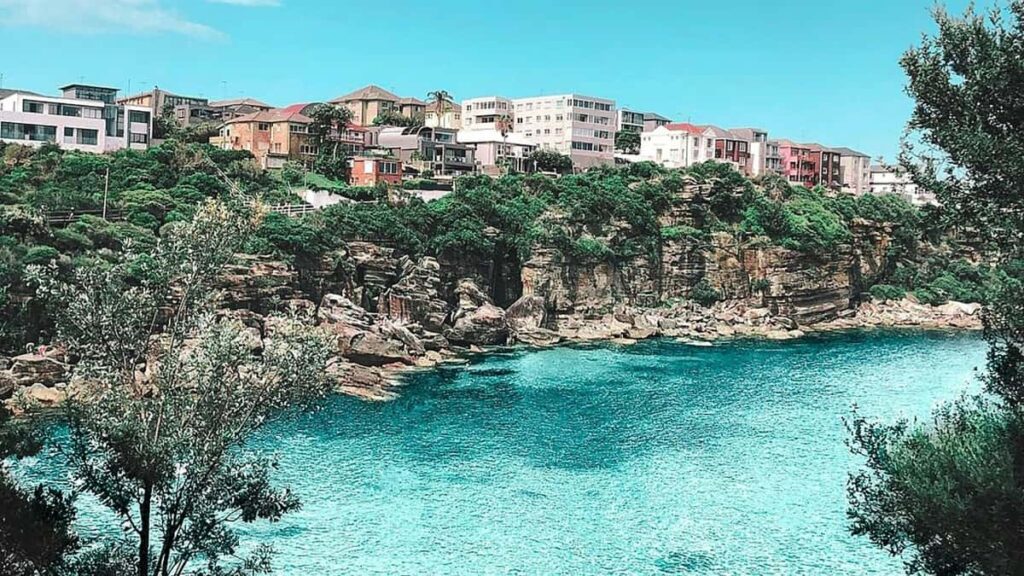 Turkiye'deki reklamclar icin Italya'da Shopee ekosisteminde nis kullanclar hedefleyerek SaaS deneme kullanclar bulma stratejileri, pratik admlar ve kanal ici taktikler.