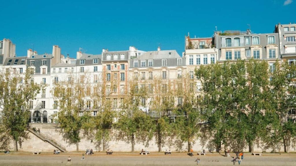 Turkiye'den kreatorler icin pratik rehber: SoundCloud uzerinden Kazakistan markalarna nasl ulaslr, ortak teklif nasl kurulur ve oyun keyleri cekilisi nasl yurutulur adm adm taktikler.