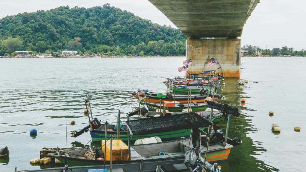 Turkiye'den creator'lar icin Gurcistan markalarna Instagram uzerinden nasl ulaslr, hangi yaklasmlar ise yarar, ornek kampanya fikirleri ve yerel trend analizleri.