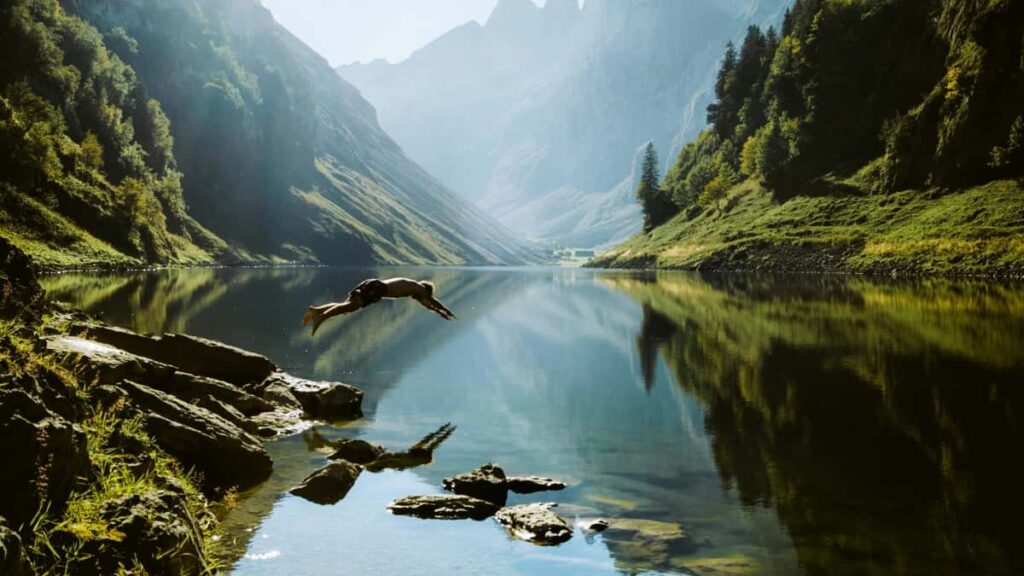 Turkiye reklamverenleri icin Luksemburg merkezli TikTok yaratclarn bulma, secme ve ortak marka (co-branded) urun dropu planlama rehberi. Uygunluk, riskler ve yerel trendler.